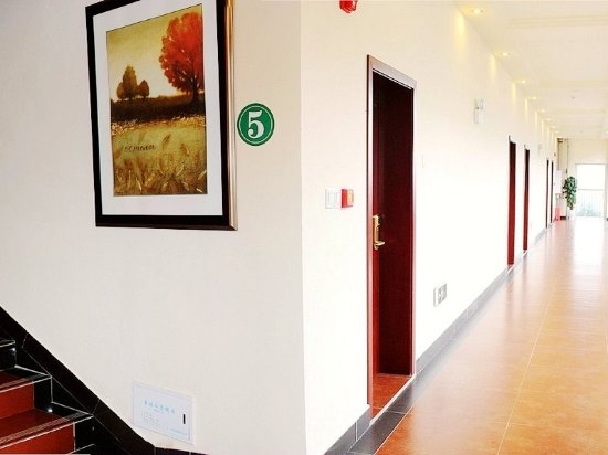 峨眉山旅游住哪个酒店比较方便,峨眉山度假酒店推荐最新