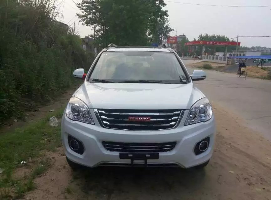 长城哈弗h6哪个性价比高,红旗hs5和哈弗h6哪个值得购买