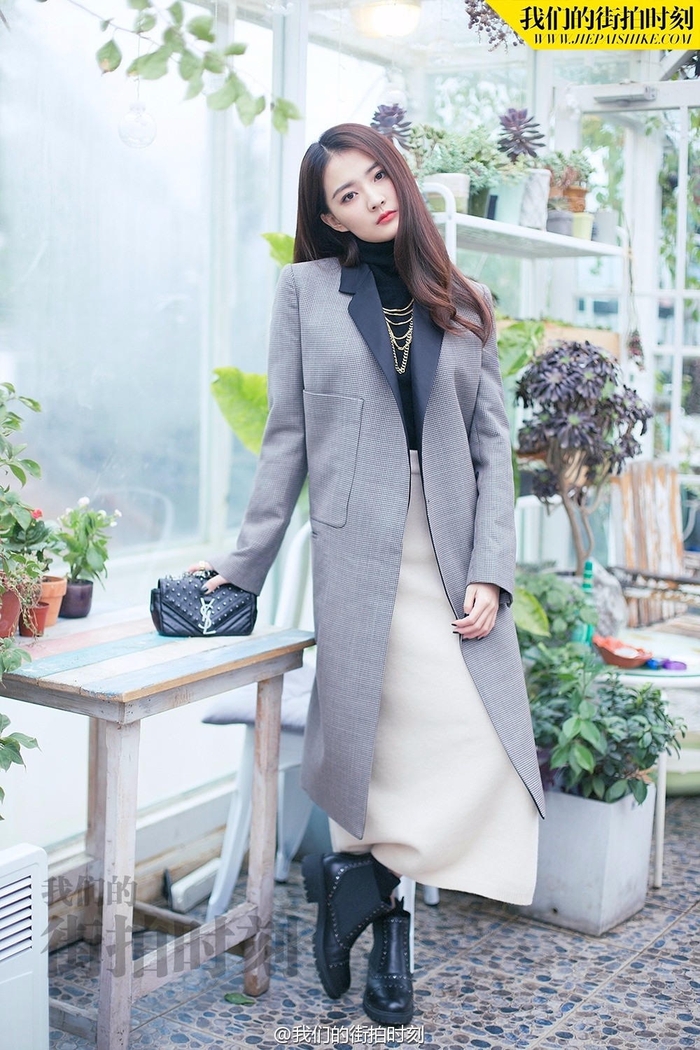 今天送首饰盒如果必败一款长大衣，你会选谁？