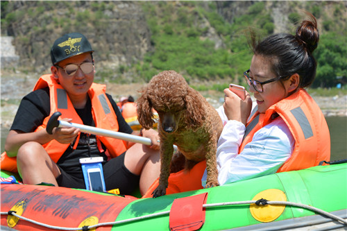 嬉水节巡游活动现场,嬉水节活动总结