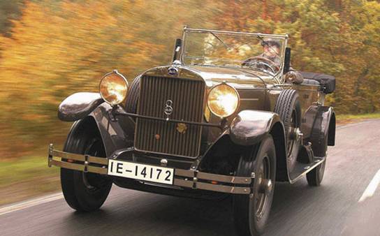 汽车大灯发展史,汽车灯历史各具特色