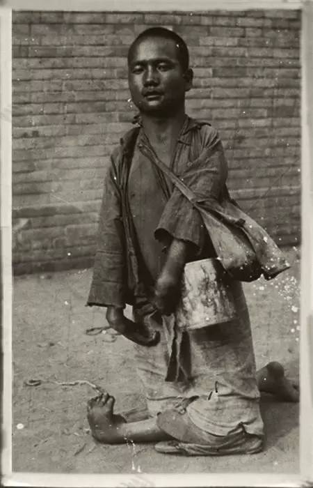 中国恐怖表演视频,恐怖表演秀现场国内