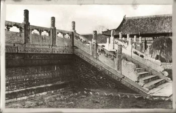 中国恐怖表演视频,恐怖表演秀现场国内