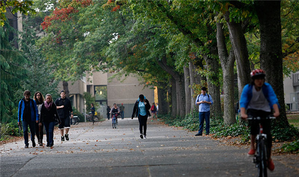 最新鲜！加拿大哪些大学最靠谱？谁实力碾压全场，谁憋屈不服只能垫底，这结果也是有点没想到！