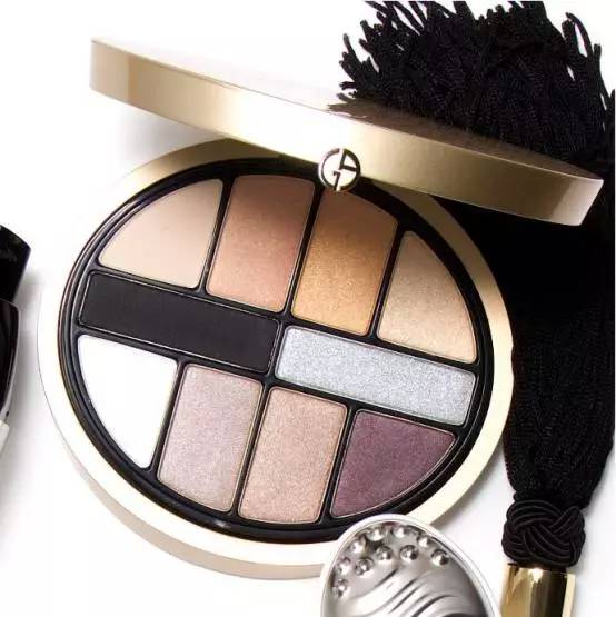 盼了一年的圣诞,dior彩妆圣诞限量版