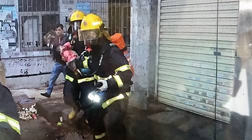 三岁小孩被烧死事件,烧死儿童事件通报