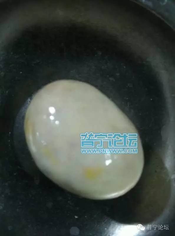 杀鸡发现鸡宝价值千万,宰鸡发现的鸡宝是真的吗