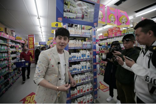 EGOQV《和明星去旅行》环澳第二季明星直播做“海代”