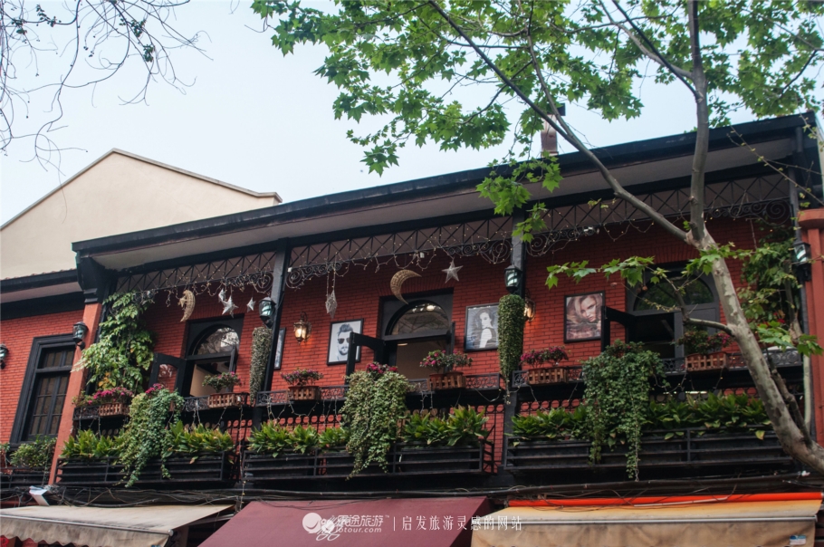 回不去旧时光,回不去的是旧时光