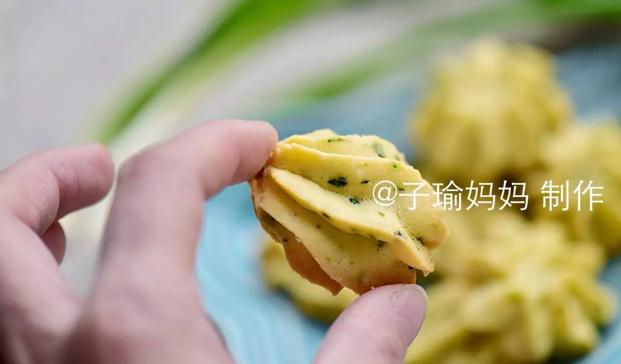 为什么我的曲奇挤不动？烤不成型？花纹消失？不酥？太硬？子瑜妈妈香葱曲奇全面示范