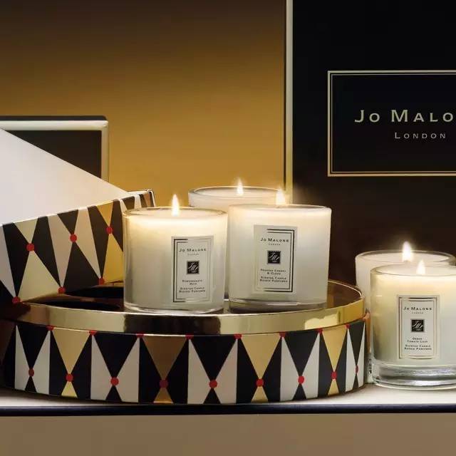 盼了一年的圣诞,dior彩妆圣诞限量版