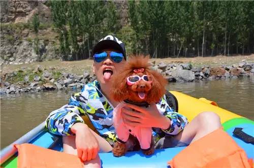 嬉水节巡游活动现场,嬉水节活动总结