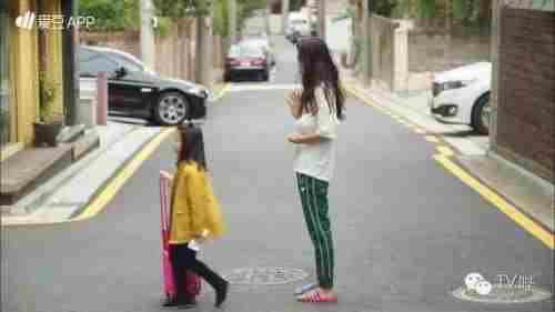 蓝色大海的传说全智贤李敏镐,扒一扒全智贤风衣