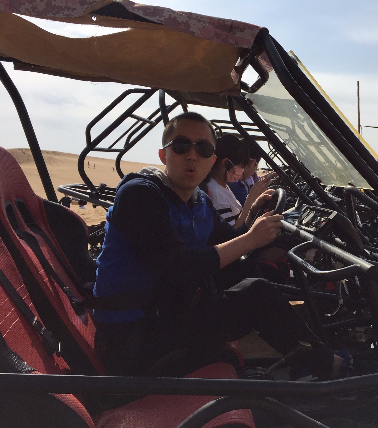 小米想换个方式酷下去,你还会为它发烧吗?|CBNweekly封面故事