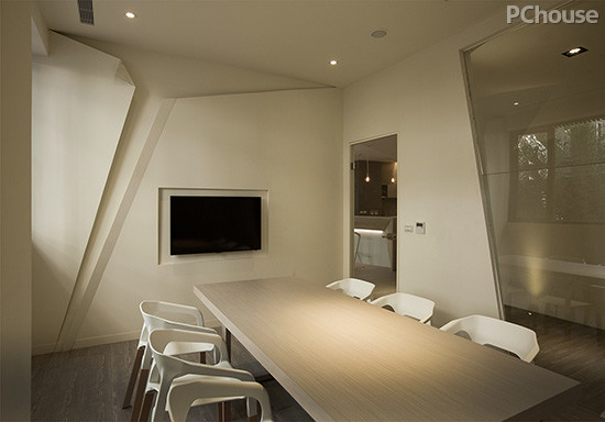 何武贤：缔造空间的禅意美学