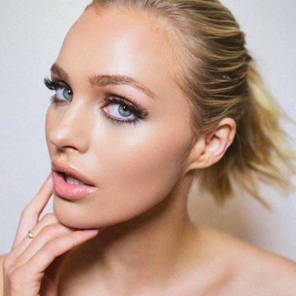 不起皮不卡粉遮瑕,服帖不脱妆不暗沉大牌粉底推荐