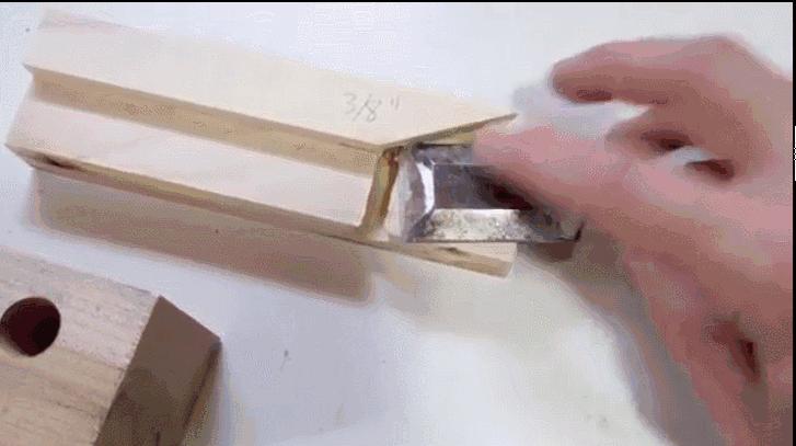 圆棒包尖榫手工制作方法,圆木榫工具的制作