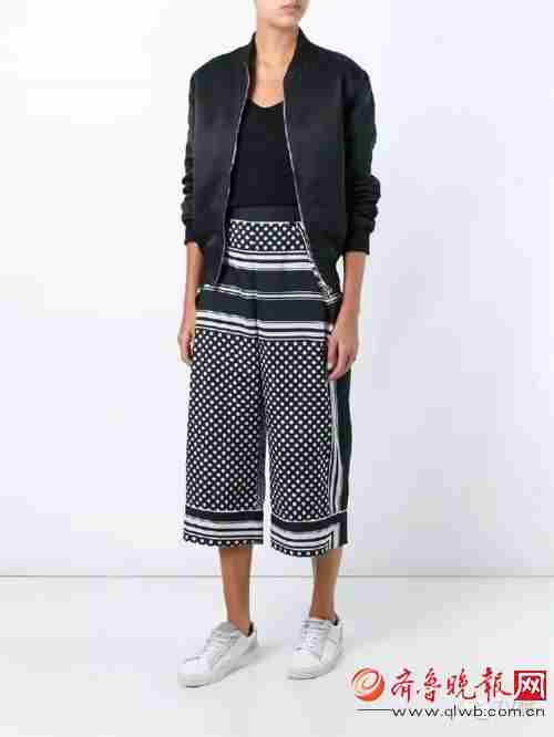 蓝色大海的传说全智贤李敏镐,扒一扒全智贤风衣