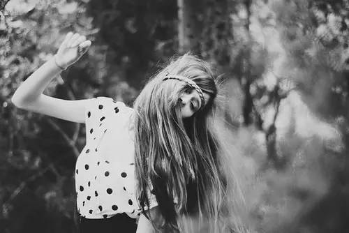 我以为会感动你我只是感动了自己,我以为我会把你感动图片