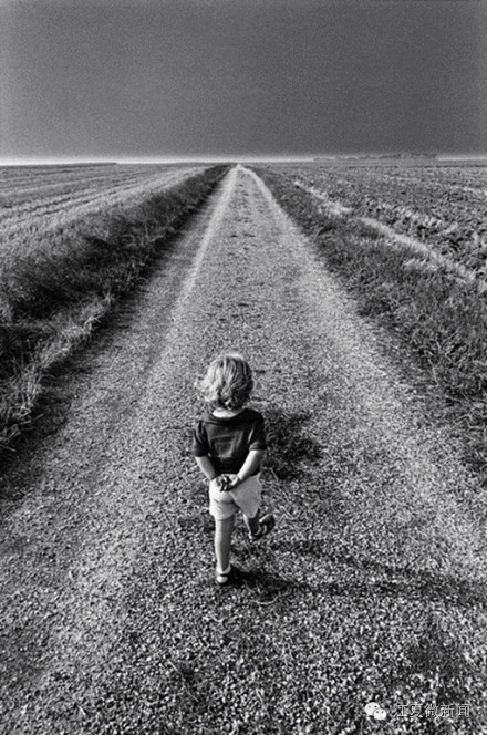 协和专家来我区开展肿瘤知识讲座｜女司机从负3楼撞到负2楼……