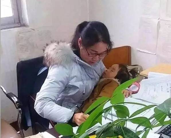 女法官带病女办案，数据告诉你法官有多累