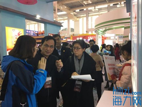 又获奖了！2016年没过完，朋朋修脚已获9项大奖