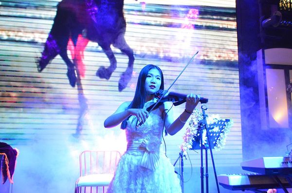 花十七昆明格调火锅,昆明花17火锅