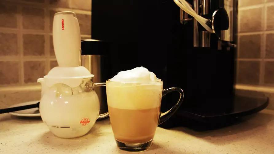 花式咖啡奶泡太浓怎么拉花,花式咖啡拉花用什么奶