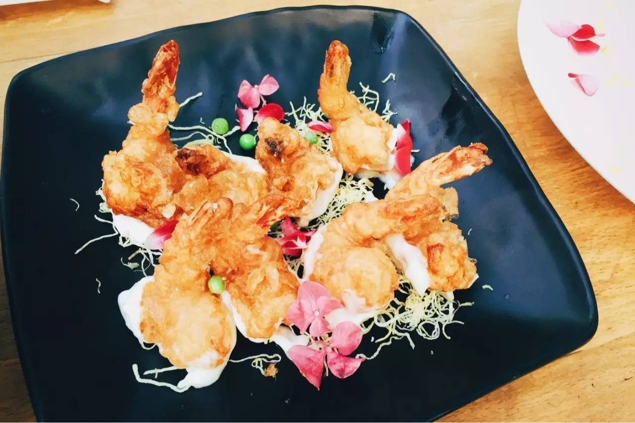 推荐一家很适合情侣约会的餐厅,适合情侣约会的氛围感餐厅