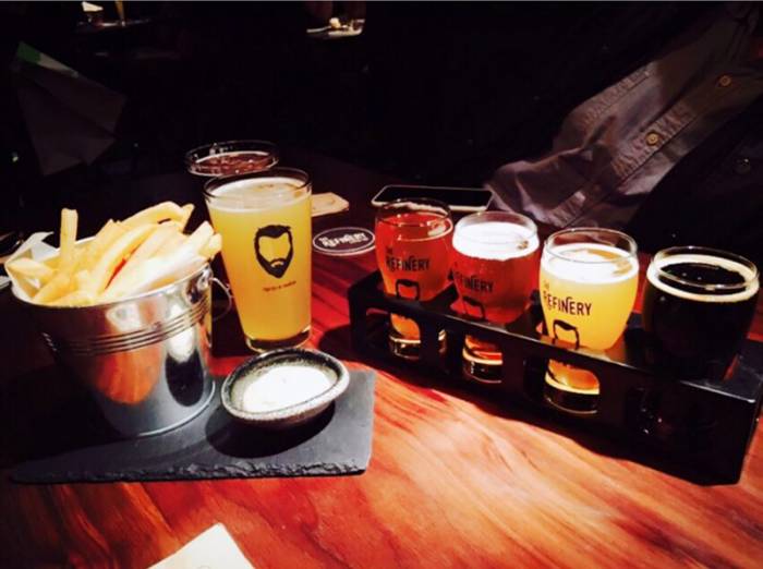 拔草！隐藏在新天地的防空洞酒吧、冠军面包舖、李宗盛阿信的咖啡厅！一天绝不够！