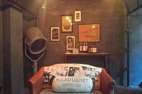 拔草！隐藏在新天地的防空洞酒吧、冠军面包舖、李宗盛阿信的咖啡厅！一天绝不够！