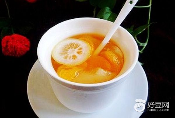 头发干枯毛糙开叉怎么护理,冬季头发干枯毛躁如何做