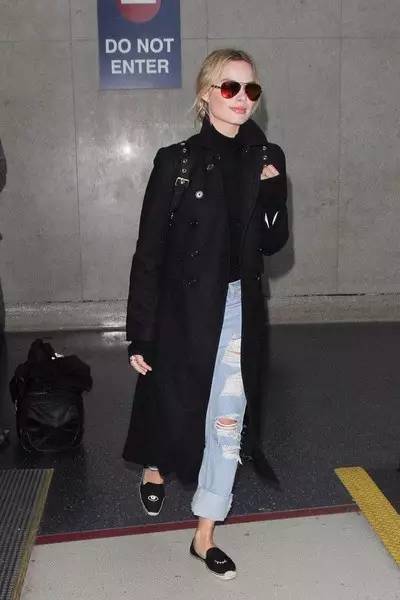 今天送首饰盒如果必败一款长大衣，你会选谁？