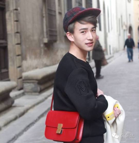 奢奢哒｜客串的Leo他的包包