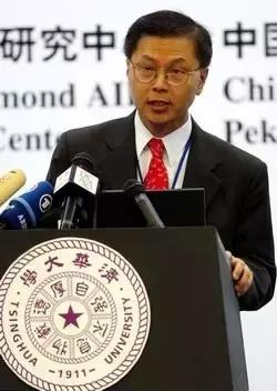 华裔美国科学家研制新型冠状病毒,科学家用疫苗和药物治疗艾滋病