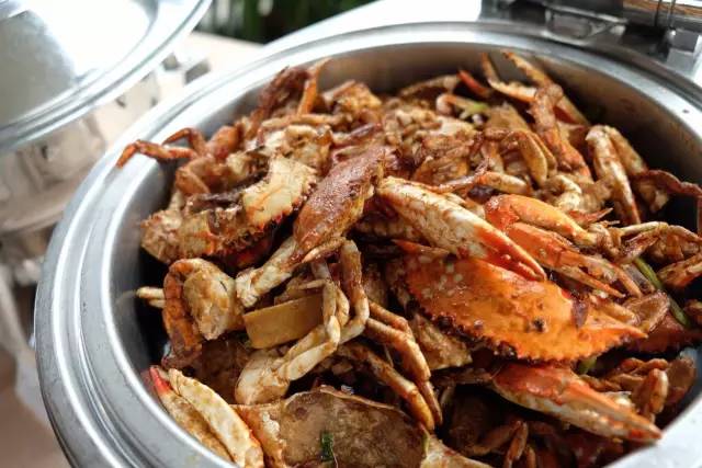 杨幂刘恺威最新一期从酒店出来,杨幂刘恺威法国巴黎定情之作