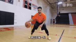 运球不会就多练,篮球新手学不会运球怎么办
