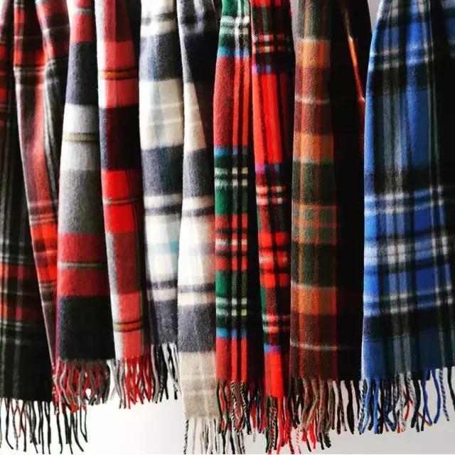 杨幂同款的围巾真洋气,杨幂同款格子围巾