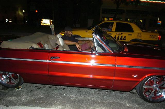 科比和詹姆斯豪车对比,盘点nba巨星詹姆斯座驾