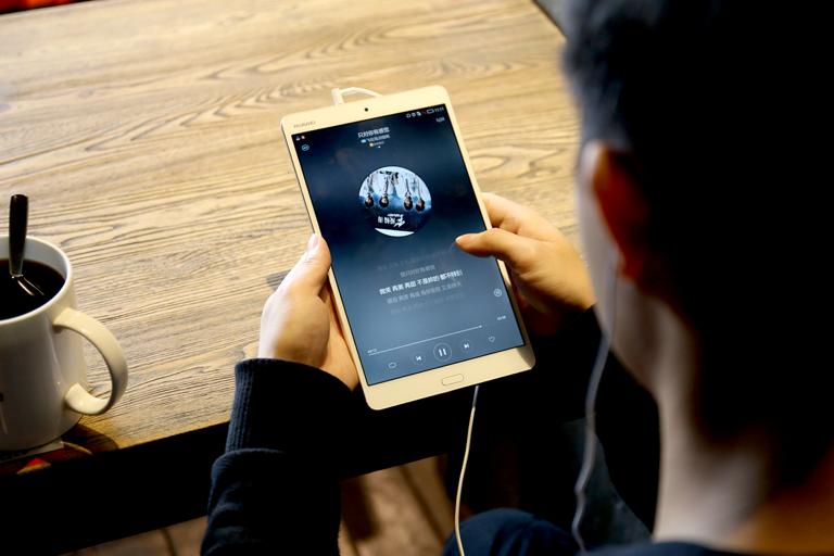 华为m3平板音质怎么样,华为m3平板音质对比