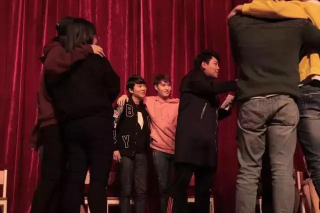 吃饭时直播,睡觉时赶路,《微能力者》校园宣传使出微能力!