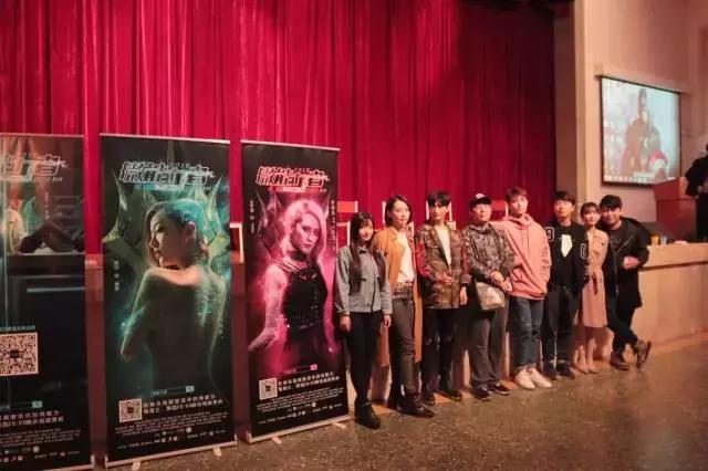 吃饭时直播,睡觉时赶路,《微能力者》校园宣传使出微能力!