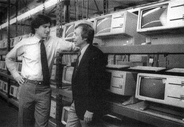 史蒂夫乔布斯真实生平,史蒂夫·乔布斯生平的伟大事迹