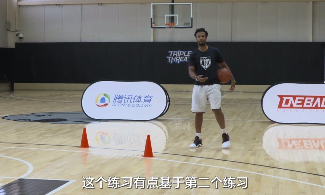 地球最强1米75？小托马斯的钻人缝绝技，谁用谁知道！