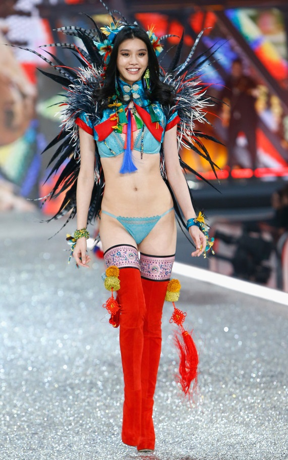 维密吉吉照片,维密秀最漂亮的模特吉吉