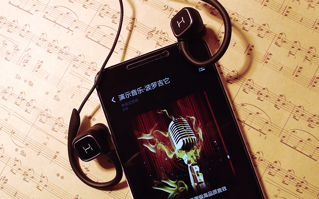 自由的沉浸在运动和音乐的世界里--运动音乐蓝牙耳机