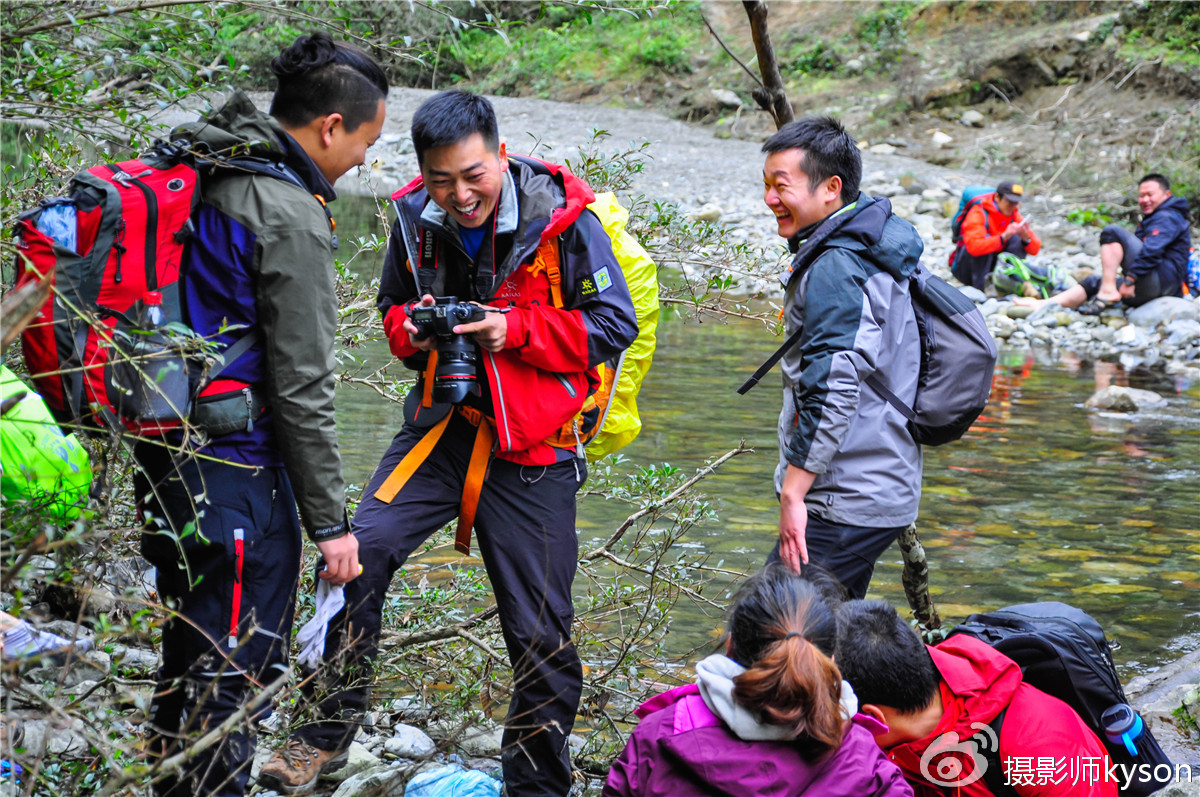 侠之梦受邀参与恩施坪坝营线路测试，冬季溯溪，冰冷刺骨，第一天