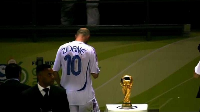 足坛落寞背影,足坛十大伤感集锦