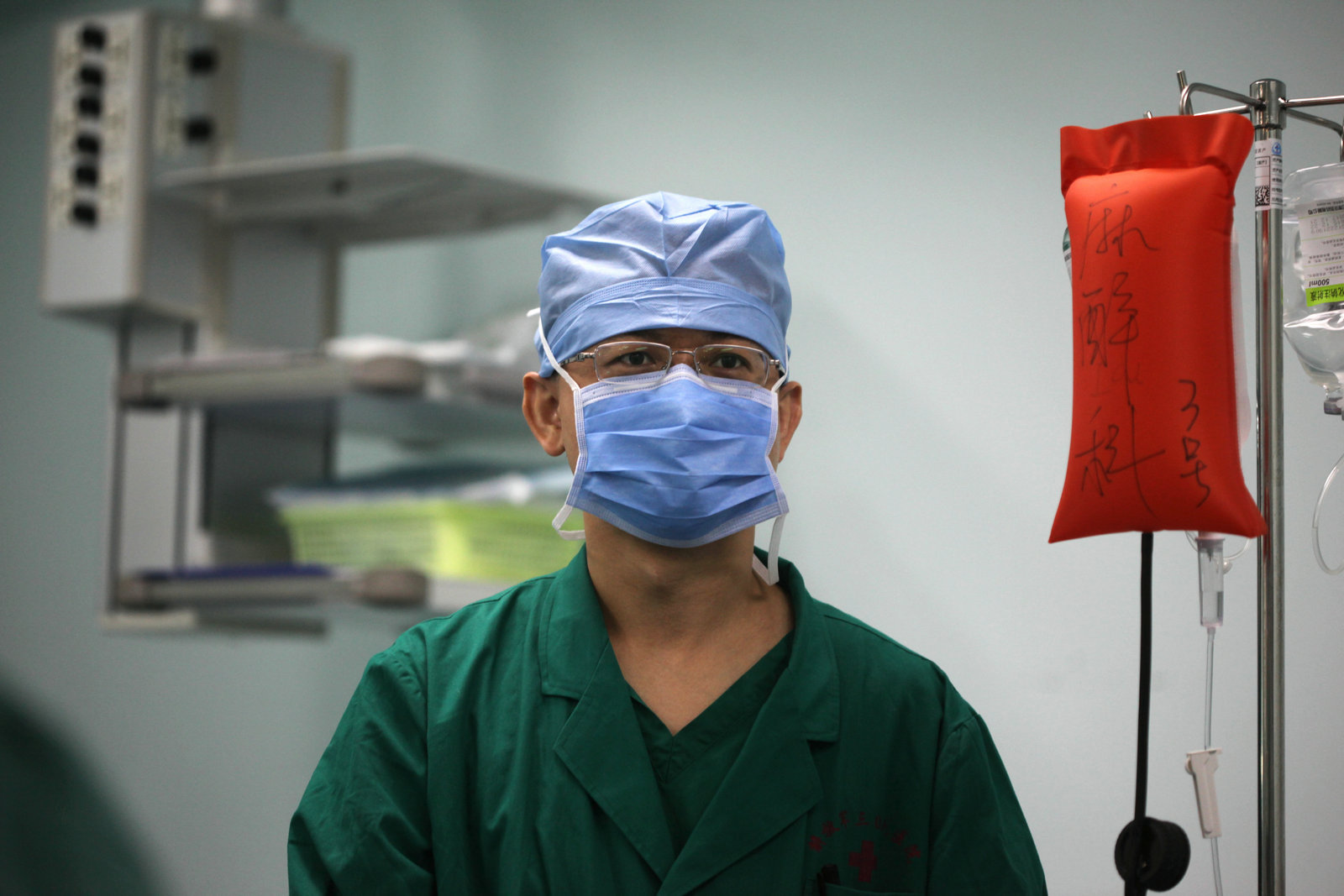 神经外科纪实视频,显微神经外科手术费用