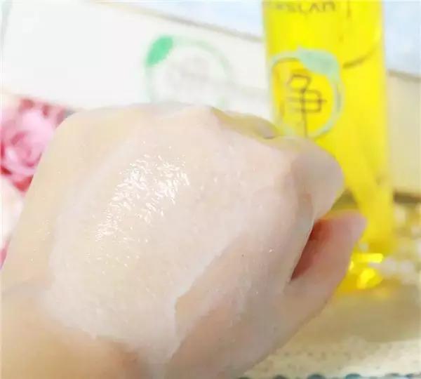 最热卸妆产品真实评测！植村秀红榜第一名，“网红”卸妆油不可信